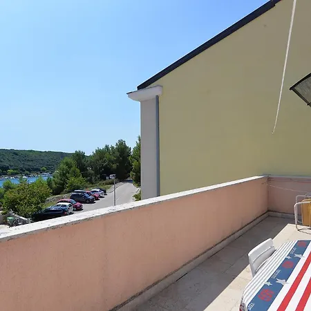 Veruda 216 Apartment