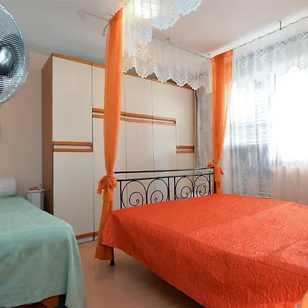 Apartment Veruda 216