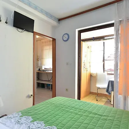 Veruda 216 Apartment Pula